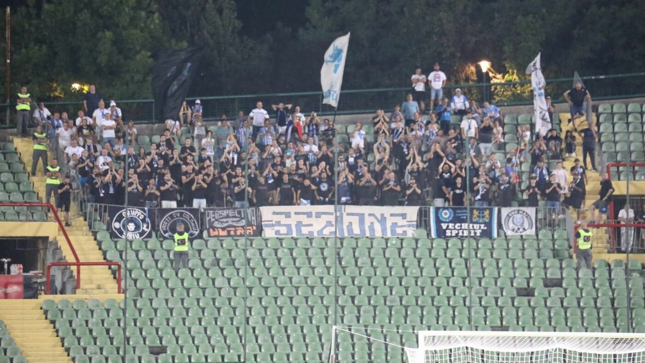 Gestul neașteptat făcut de suporterii Universității Craiova la finalul eșecului usturător de la Sarajevo! EXCLUSIV