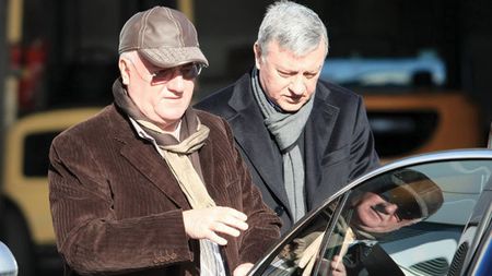 Sandu își bate joc de Constituție:** "Nu se intră pe stadioane cu acea pagină ProSport! Ce articol îmi interzice să fac asta?"