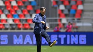 Ce avere are Victor Pițurcă, în realitate, după ce s-a spus că ar sta pe munți de milioane de euro! Fostul selecționer al României a răbufnit: „Ce, eu am banii lui Mircea Lucescu?”