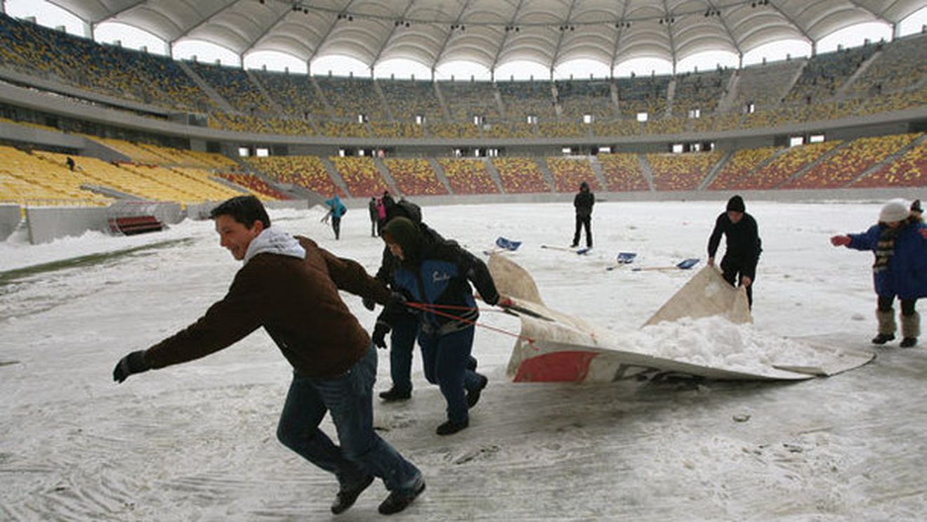 Primăria dă asigurări că starea gazonului este în condiții optime:** "Nu este necesară înlocuirea unor porțiuni din suprafața de joc"