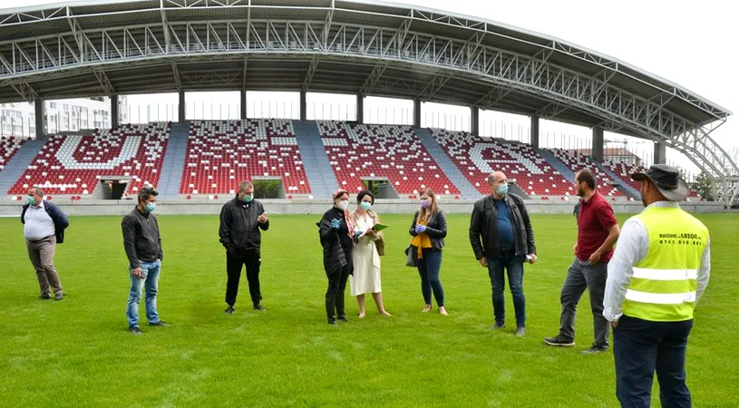 Recepția gazonului stadionului din Arad nu a fost finalizată. Primăria a cerut remedierea decifiențelor constatate. Constructorul: ”Probleme absolut mărunte!”