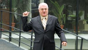 Epoca de Aur, ACUM!** Cum ar fi arătat fotbalul românesc dacă Ceaușescu trăia!?