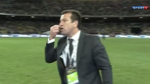VIDEO | Carlos Dunga, gest scandalos la adresa argentinienilor