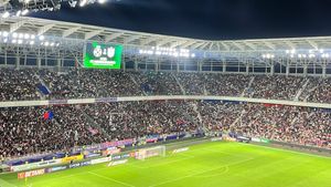 Fanii FCSB nu au mai ținut cont de nimic, la meciul cu Nordsjaelland! Bannerul afișat pe stadionul din Ghencea care aprinde din nou spiritele în războiul pentru identitate cu CSA Steaua |  VIDEO&FOTO
