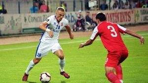 Noul Golofca sau coșmarul puștilor Man și Coman? Mihai Roman nu are cifre impresionante, dar vine pe un post unde lotul FCSB este deja aglomerat
