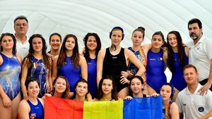 Naționala fără costume, dar cu valoare. Vlad Hagiu: "Nu e vina mea că fetele nu au avut echipament. Federația a dat 30 de costume în octombrie, dar 23 dintre ele s-au rupt"