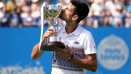 Djokovic a câștigat titlul de la Eastbourne după ce l-a învins pentru a 14-a oară în carieră pe Gael Monfils. Sârbul, la primul trofeu în ultimele șase luni