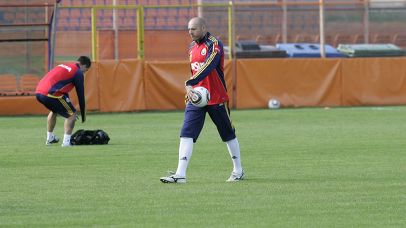 Debut în antrenorat pentru Bogdan Stelea?** "Arnold" e în tratative cu Chindia