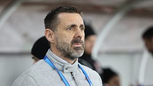 Reacția lui Zeljko Kopic când a văzut autogolul ridicol al lui Maxime Sivis