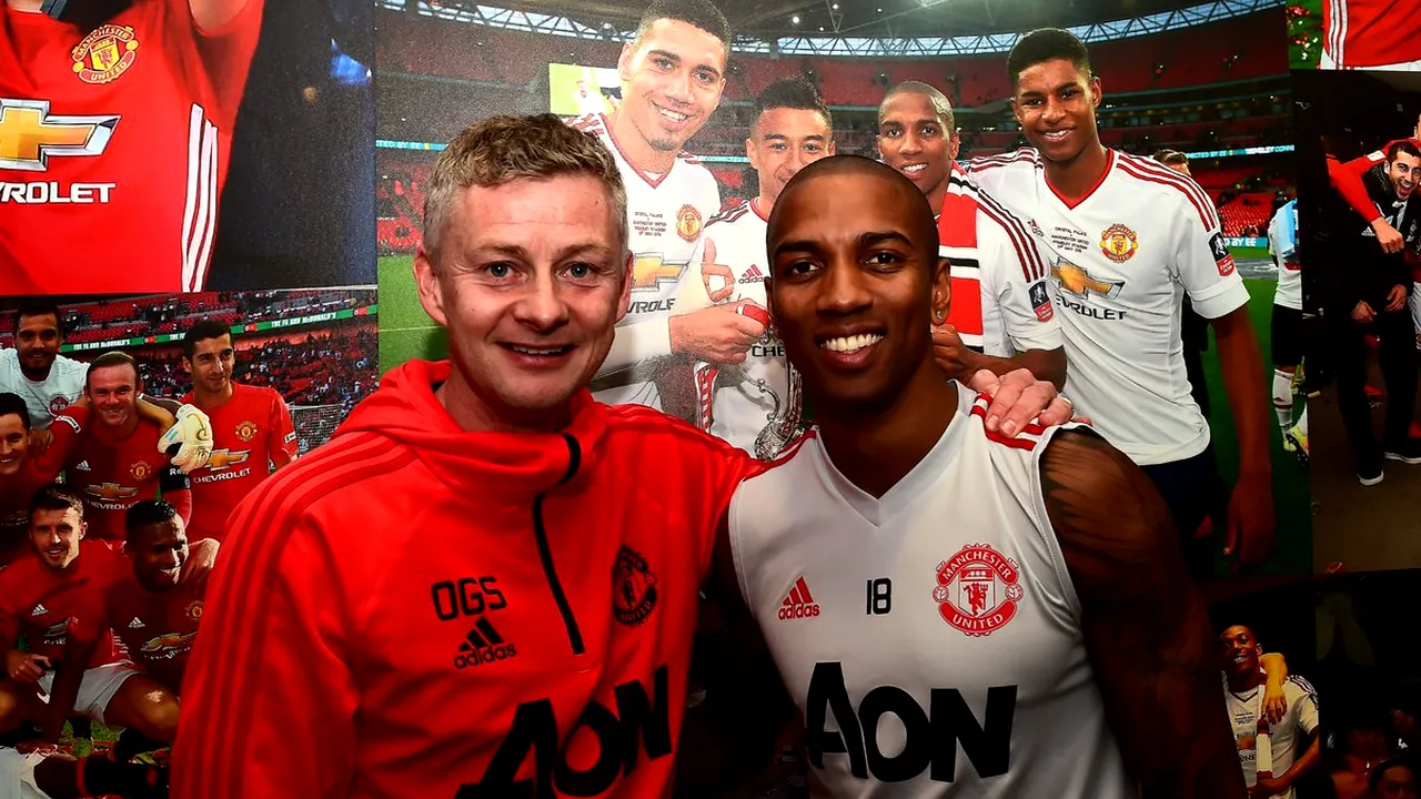 OFICIAL: Solskjaer l-a convins și pe el! Ashley Young și-a prelungit contractul cu Manchester United