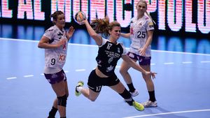 CALCULE | CSM București - Ferencvaros și HCM Baia Mare - Buducnost, cele mai probabile "sferturi" ale Ligii Campionilor în acest moment. Rostov, prima echipă calificată