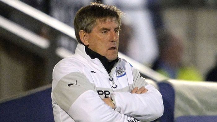 Un fost antrenor de la Newcastle a primit o suspendare uriașă pentru rasism. Ce a putut să-i spună unui jucător