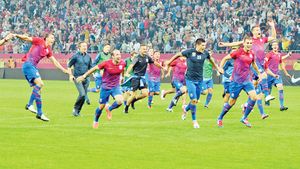 Reghecampf a dezvăluit "rețeta succesului" la Steaua: "Dacă nu știam asta, mergeam în altă parte"** Cu ce îi 'dopează' pe Rusescu&co pentru a câștiga toate meciurile