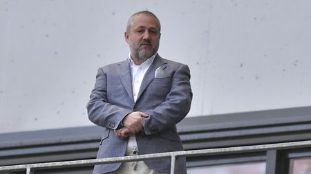 „Ciocul mic. Am închis televizoarele”. Mihai Rotaru a dat nas în nas pe aeroport cu Dan Șucu: ce au discutat de Gigi Becali
