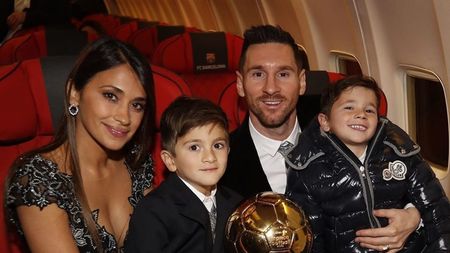 Leo Messi a câștigat „Balonul de Aur”, dar ar putea să plece de la FC Barcelona. Starul catalan are ofertă de la David Beckham și a cumpărat deja un apartament de 5 milioane de dolari la Miami