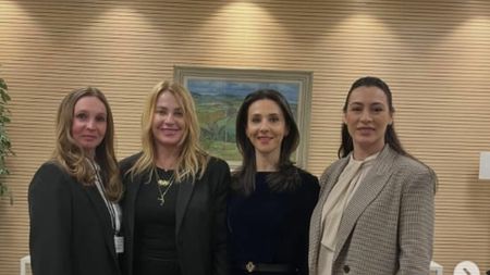 Imagine istorică: Nadia Comăneci, Andreea Răducan, Cătălina Ponor și Simona Amânar! „Lotul de super senioare”