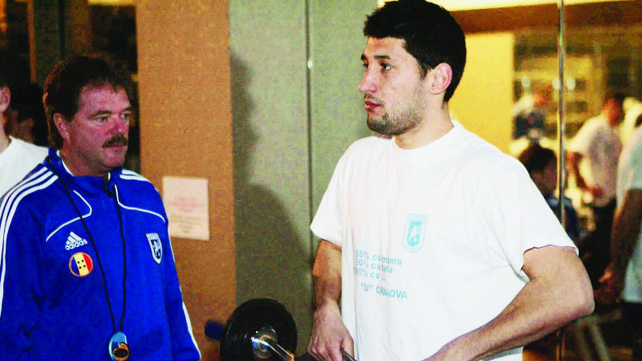 "50% cu mama, 50% cu tata... 100% cu Universitatea"