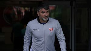 UTA a scăpat de interdicția la transferuri și are o „armă" în plus cu Oțelul, Mihalcea știe unde pot fi periculoși gălățenii!