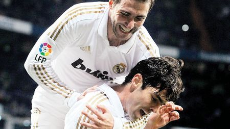 Real Madrid, 10 pe linie!** "Galacticii" au 10 victorii consecutive în Primera și se mențin la 10 puncte de Barcelona