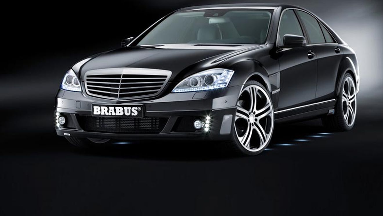 Limuzina de 750 CP și 340 km/h!