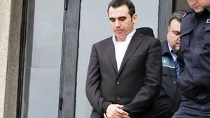 Pledoaria lui Penescu: **"Prin arestarea mea rămân 4000 de oameni fără locuri de muncă!"