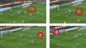 Gol FABULOS înscris de Benfica în derby-ul cu Porto!** VIDEO GENIAL - Mingea a "uitat" să mai atingă pământul, Matic a trimis o TORPILĂ‚ direct în vinclu