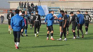 Antrenorul echipei Pandurii aruncă săgeţi către CEx: ”Ne-au persiflat. Braşoveanu ne-a spus că ce ne mai trebuie nouă transferuri sau că de ce nu ne retragem”