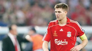 Gerrard, out două săptămâni
