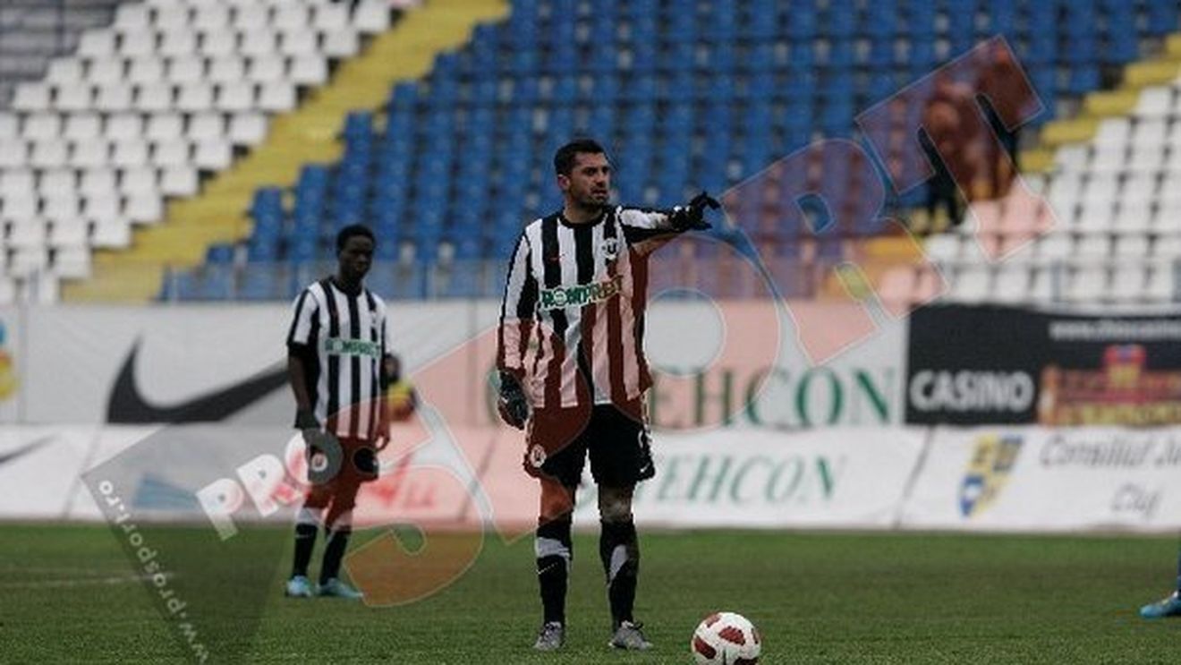 "U", doar două puncte în patru etape!** "Meritam să batem, am început de la 0-1!"