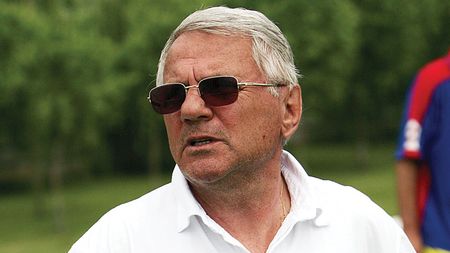 „Popa pleacă de la Iași"