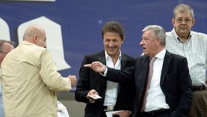 Burleanu îi răspunde lui Sandu după ce acesta l-a atacat: "Nu am vorbit de falimentul FRF, ci de falimentul fotbalului românesc"