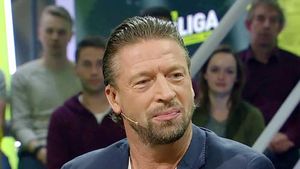 Comentatorul televiziunii germane a explicat de ce a părăsit Vlad Chiricheș Premier League. "Nu am tras la poartă", nemulțumirea lui Uli Hoeness