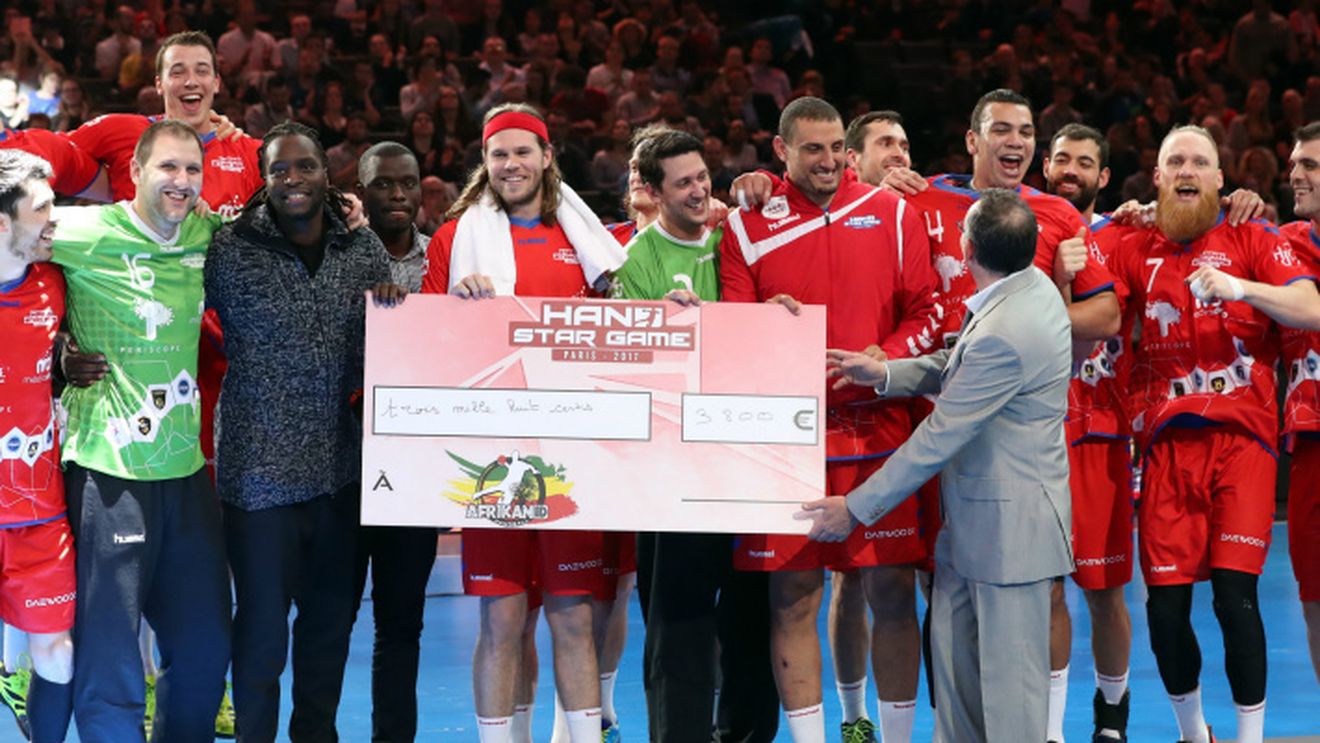 Mihai Popescu a semnat un contract până în 2022 cu St. Raphael! Cel mai bun handbalist român în 2016 va evolua astfel cel puțin până la 37 de ani în Franța. Prima reacție a lui "Pope"