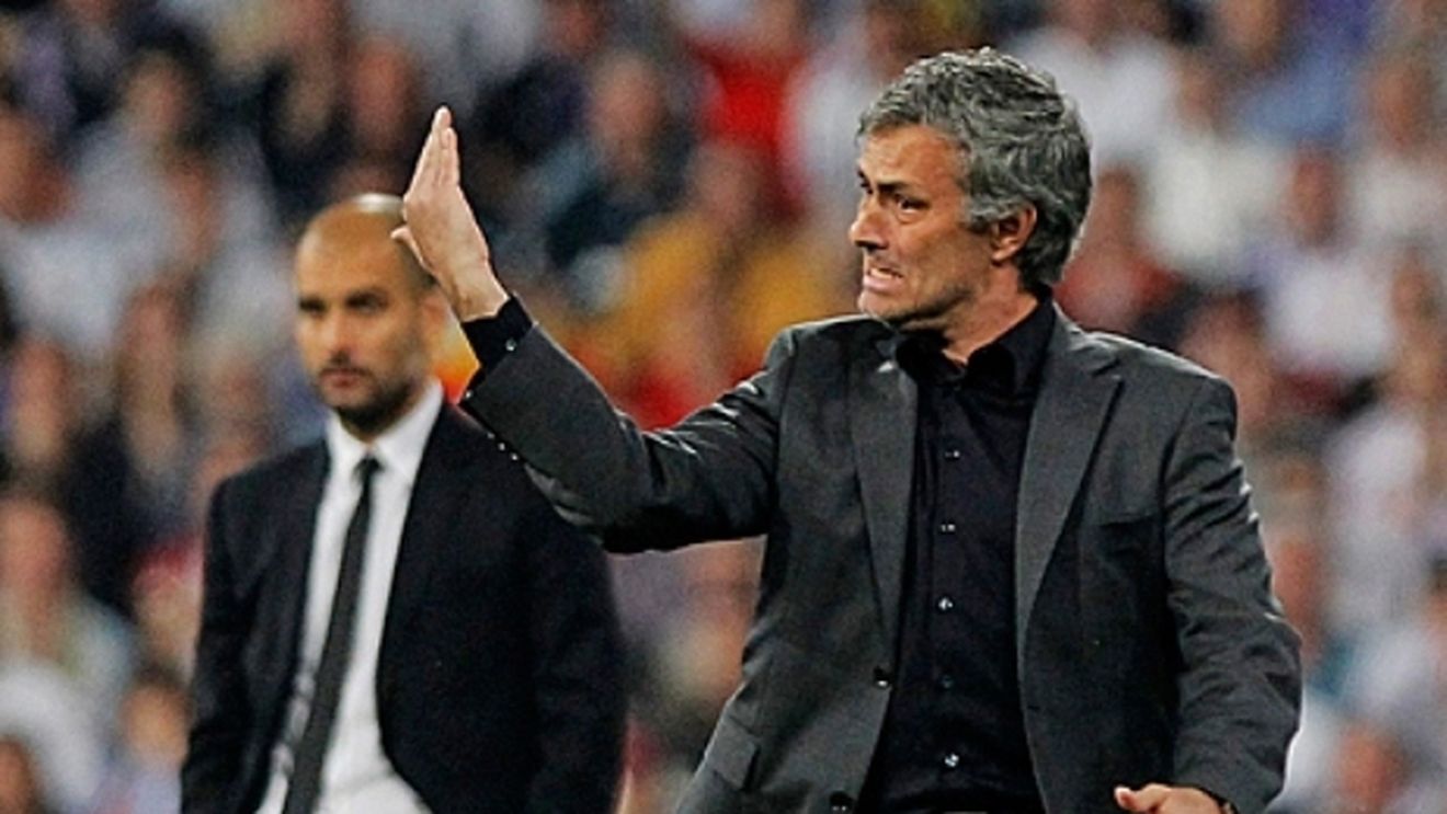 Messi ar trebui să joace gratis, Pep să antreneze pentru această onoare:** Madridul se laudă în fața catalanilor cu cea mai bună echipa din istorie! "Mourinho e fabulos"