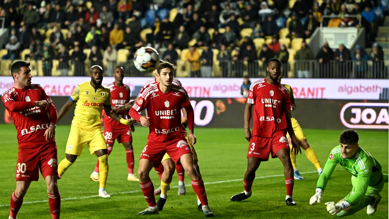 Petrolul - FC Botoșani 2-1, în etapa a 17-a din Superliga. Valentin Țicu revine cu gol după ce a fost suspendat pentru intrarea la Dragoș Iancu