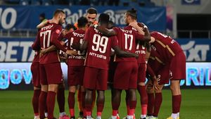 Fotbalistul român, plecat de câteva luni de la CFR Cluj, e la un pas de Premier League. Impresarul italian a dat vestea