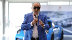 Ea este „Lebăda Albă” de aproape 60 de ani cu care Ion Țiriac se mândrește. Arată spectaculos și e o raritate printre colecționari cu bani