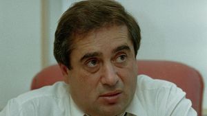 Ioan Nicolae nu se mulțumește doar cu Marinescu:** "Mai vreau jucători de la Steaua!"