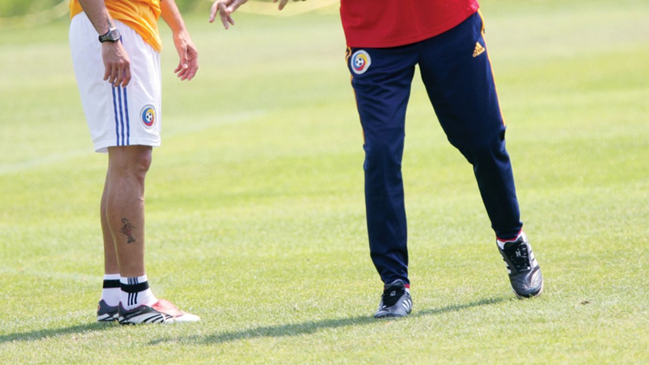 Fața la joc, Mutule!