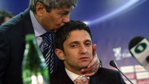 Nu a fost iertat! Răzvan Lucescu scoate un "munte" de bani din buzunar pentru comparația cu "Germania lui Hitler"