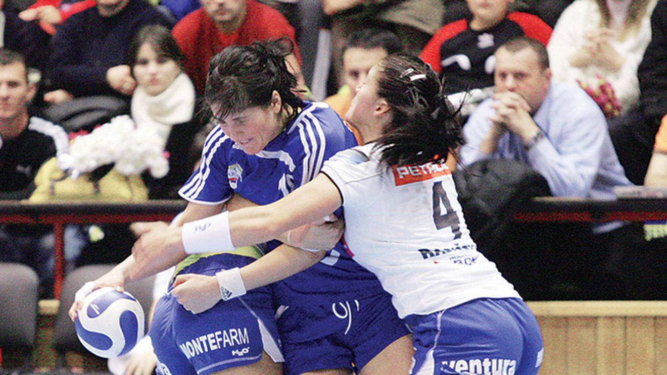 Bulatovic: "Vom bate Oltchimul în România!"