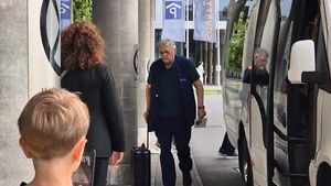 Gino Iorgulescu, apariție rară! Cum a fost surprins șeful LPF la hotelul naționalei României din Austria