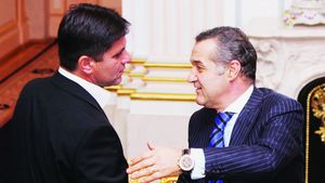 "La noi vorbesc mai mult patronii, decât antrenorii!"** Vezi ce sfat îi dă Ienei lui Lăcătuș!