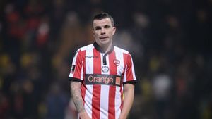 Dinamo contraatacă: "A venit cineva, Man și Pintilii ne-au fost propuși pentru 200.000 de euro. Dăm 150.000!". Replică pe măsură pentru Becali