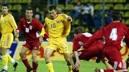 EXCLUSIV | Eram pe felie cu Adi Ilie, în urmă cu 20 de ani. Explicația golului uluitor înscris de "Cobra", împotriva Columbiei, la CM din Franța. Un apropiat scoate în evidență secretul fostului atacant 