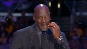 Emoționant! Michael Jordan, în lacrimi la ceremonia în care a fost comemorat Kobe Bryant: ”Când a murit el, o parte din mine s-a stins” | VIDEO