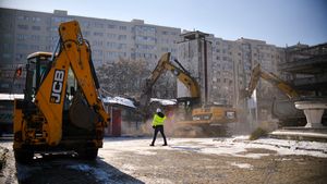 Nocturna din Ștefan cel Mare a fost demontată. Imagini cu locul unde va fi construită bijuteria de 172.000.000 de euro