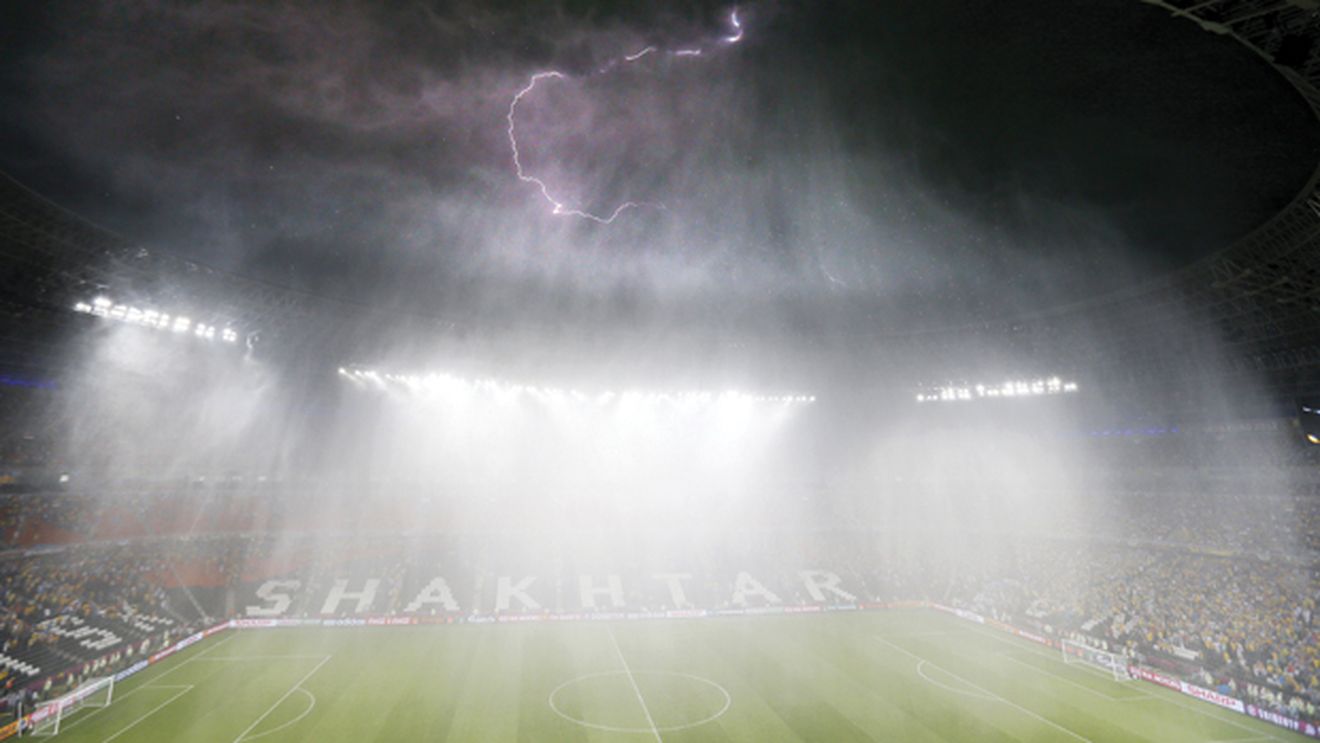 La Euro a fost potop, la TVR s-a rupt contractul cu Dolce!** Cea mai datornică televiziune acuză neplata unor datorii de câteva zile! Scandalul continuă