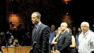 Oscar Pistorius a fost acuzat de crimă cu premeditare!** Prima mărturie a apărării: "Am crezut că este un hoț!"