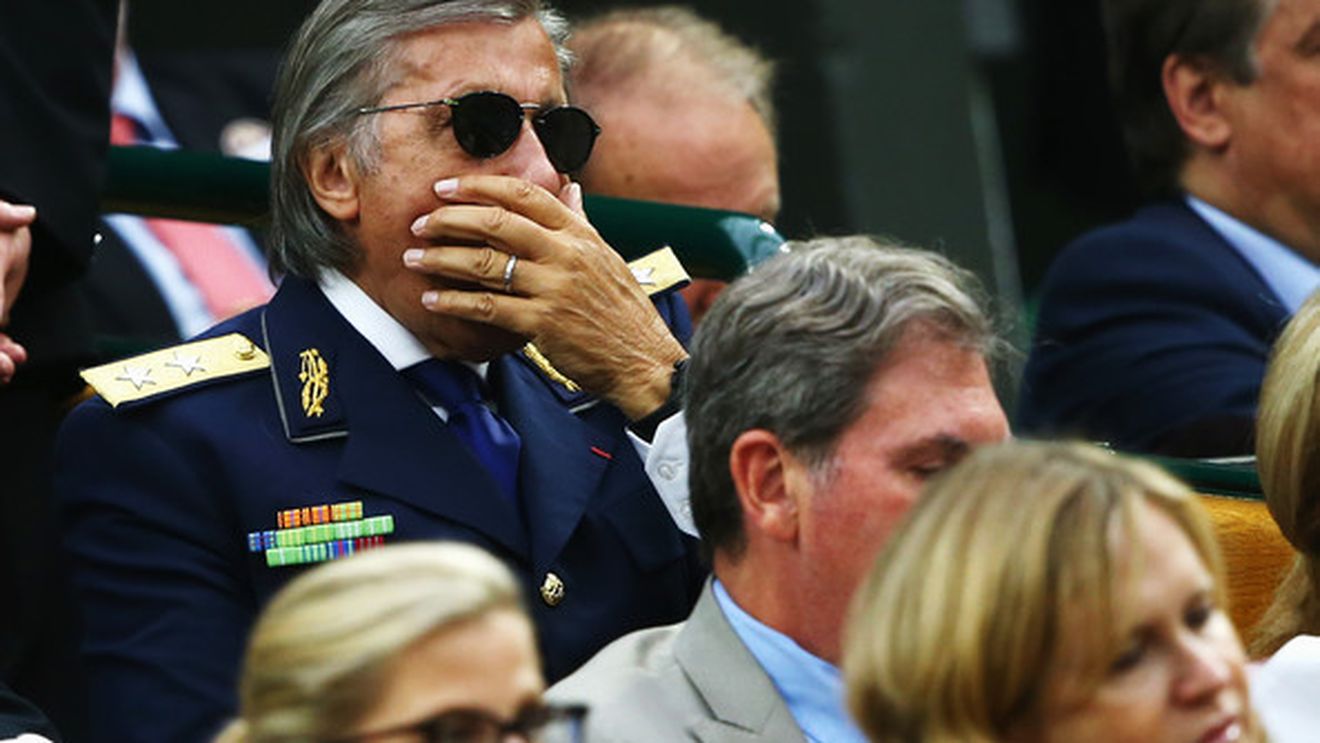 Ilie Năstase a rămas perplex când a auzit că marca Steaua este estimată la 57 de milioane de euro: "Ce, este turnul Eiffel? Nu valorează atât toate bunurile Armatei!"